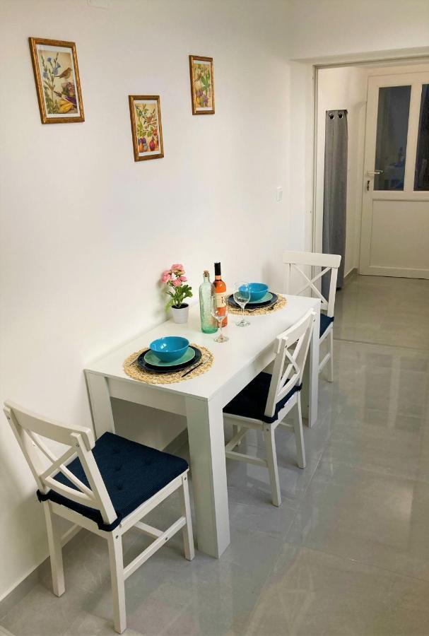 Apartment Lacea Πούλα Εξωτερικό φωτογραφία